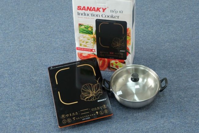 Bếp từ đơn Sanaky SNK-ICC20A