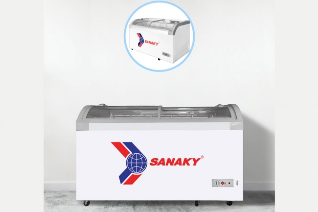 Tủ đông Sanaky VH-888KA với thiết kế 2 cánh kính lùa tiện lợi